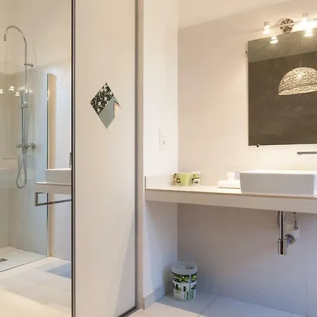 Zen 2 Pieces 3 Etoiles, Plein Centre Cannes, A 5mn Des Plages Et Du Palais * Канны