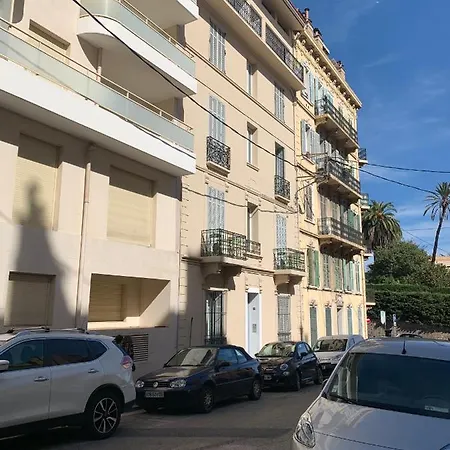 Apartment Zen 2 Pieces 3 Etoiles, Plein Centre Cannes, A 5mn Des Plages Et Du Palais Cannes